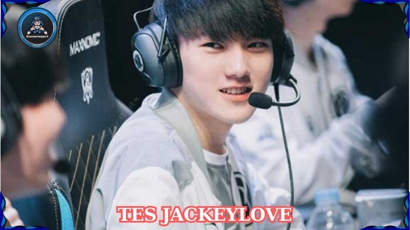 Xạ thủ TES JackeyLove: Biểu tượng tài năng và sự kiên định