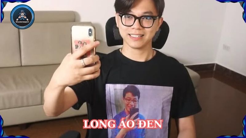 Long áo đen: Từ streamer đến icon của cộng đồng game