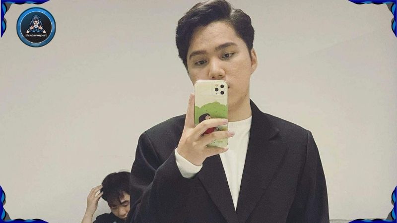 Suga với vai trò là HLV
